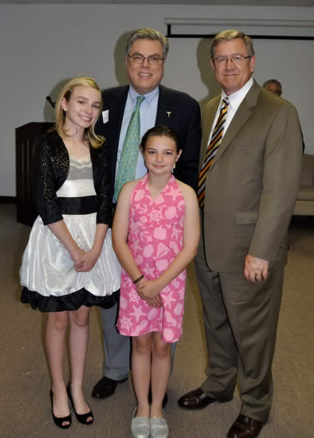Dr James Pritchard and family with Justice Robert Cupp